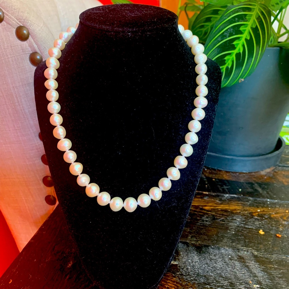 ICE Pearl Necklace